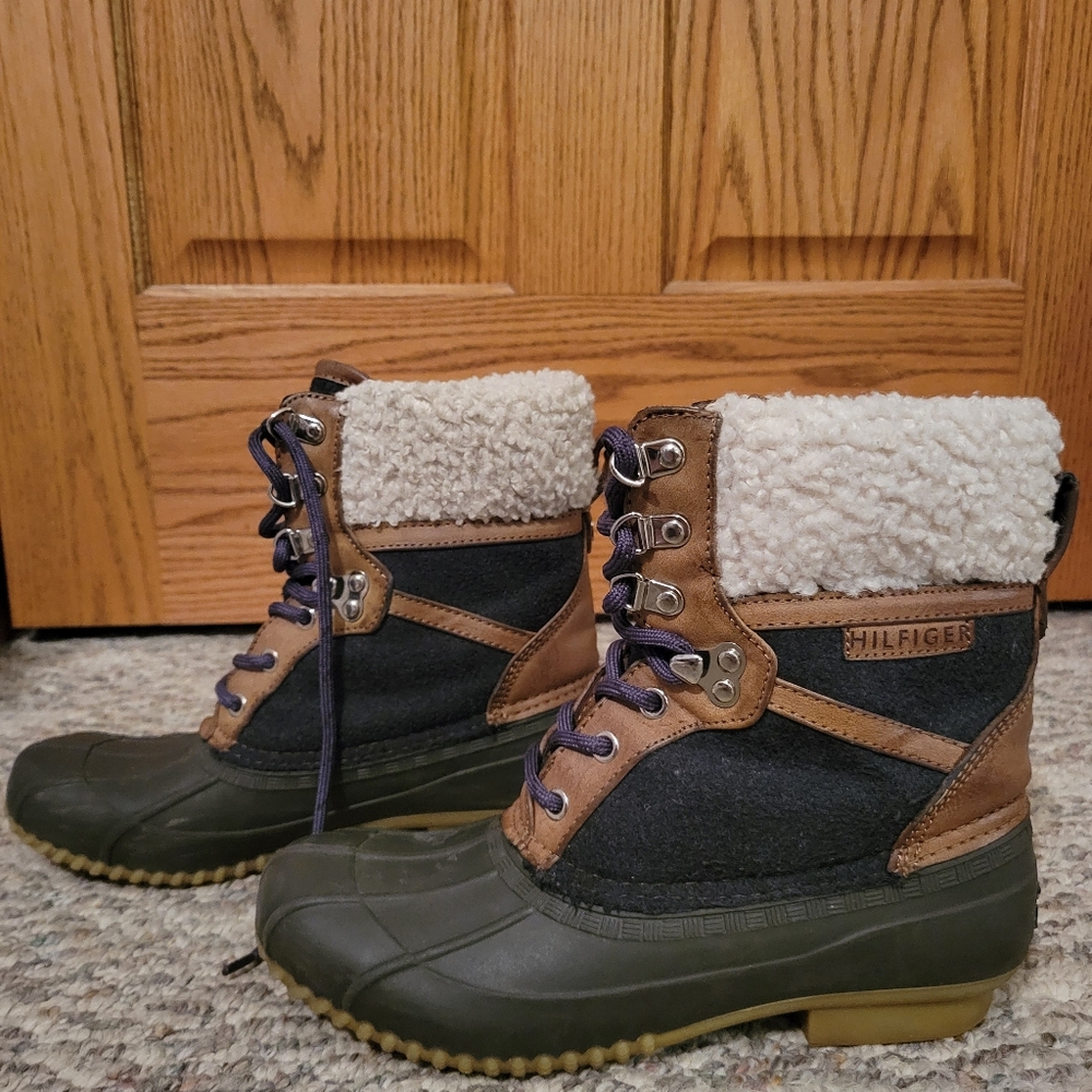 Tommy Hilfiger Brown and Black Winter Boots